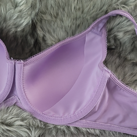 Wacoal Lilac Full-Coverage Bra - Picture 5 of 11